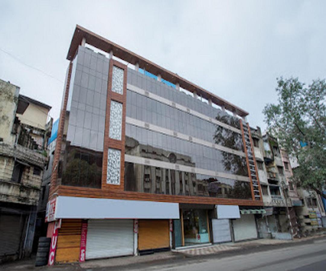 Cherrystay Kiran Inn Indore Exterior photo